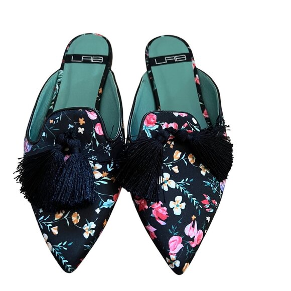 Anthropologie LAB Size 38 8 Black Floral Tasseled Pointed Toe Slides Flats Mules - Picture 1 of 15